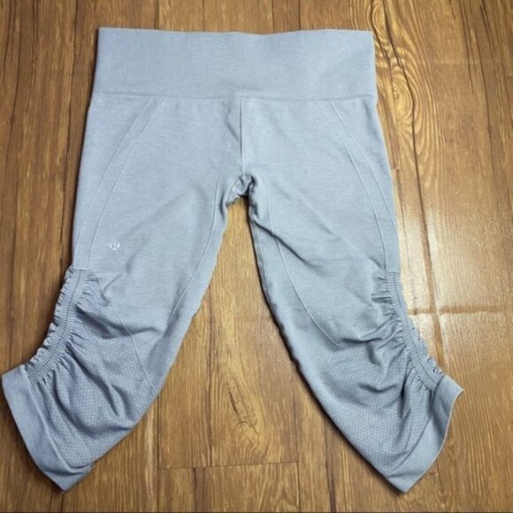 LULULEMON In The Flow Crop II Heathered Medium Grey Size 8 - Picture 5 of 13
